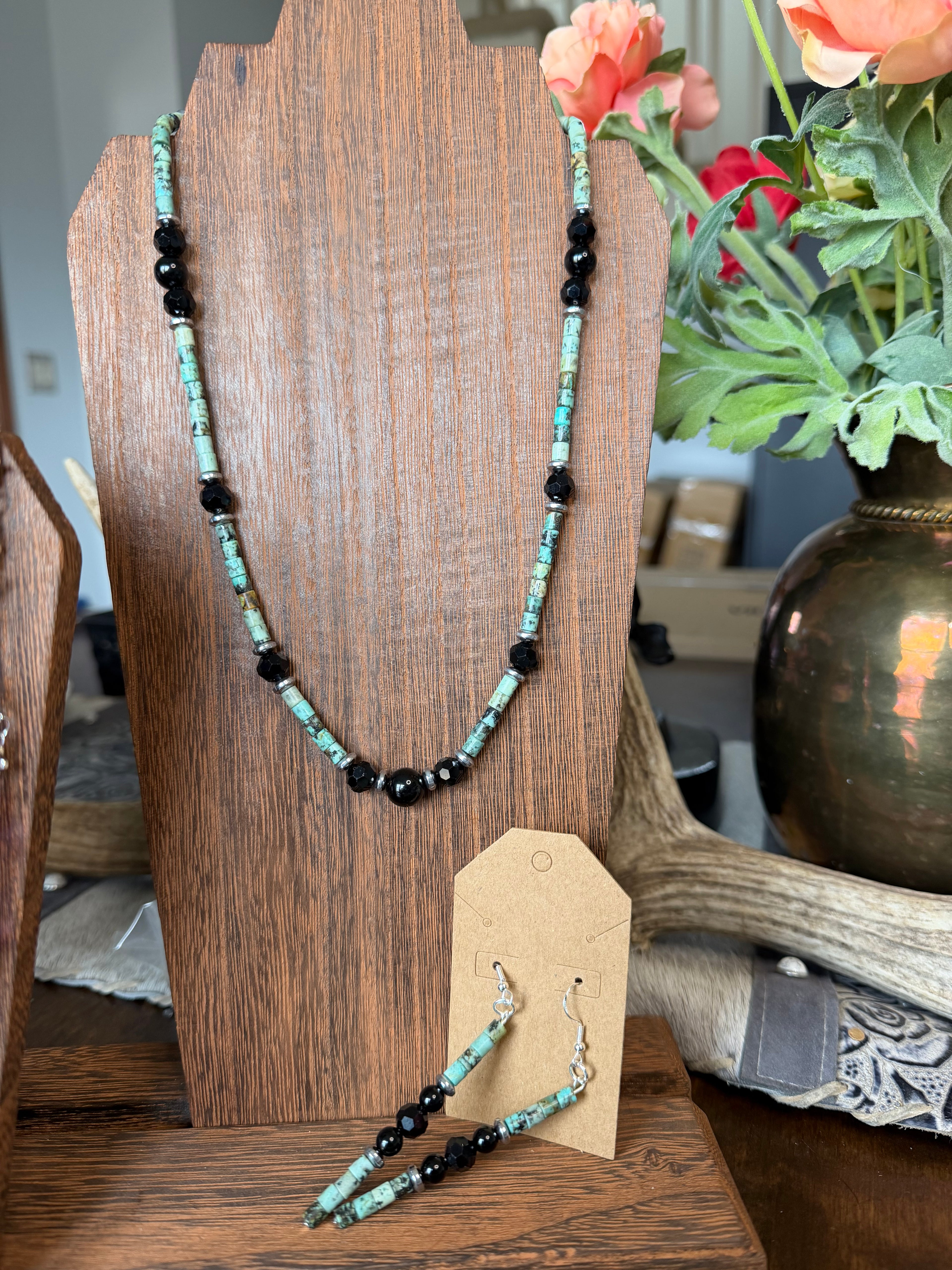 African Turquoise and Onyx Necklace Set